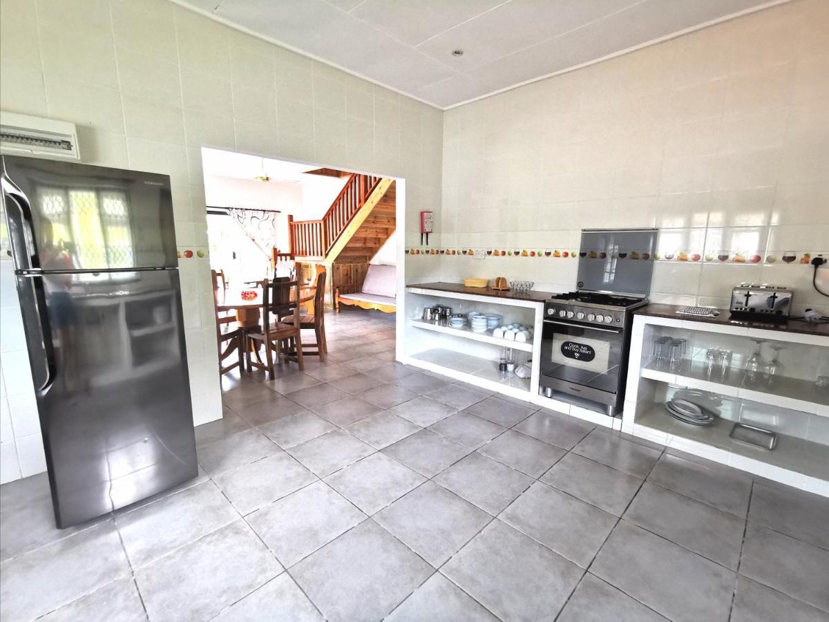 Chez Marva Grande Villa Coco 3 A 12 Personnes La Digue Exterior foto